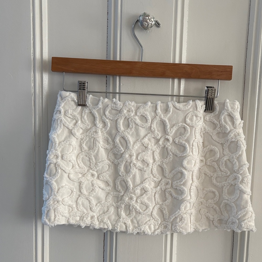 Textured white denim mini - Picture 2 of 3